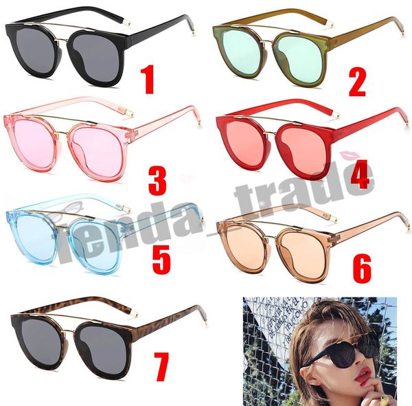 Lunettes de soleil en métal femmes marque concepteur Vintage lunettes de soleil femme mode femmes luxe décoration classique lunettes UV400 7 couleurs MOQ = 10 pièces