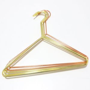 Triangle en métal cintre pour vêtements pour enfants porte-serviettes enfant porter présentoir écharpe cravate Rack