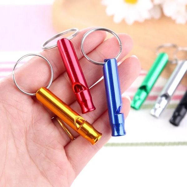 Porte-clés sifflet en métal, auto-défense Portable, porte-anneaux, accessoires de porte-clés de voiture, Mini outil de survie pour Camping en plein air