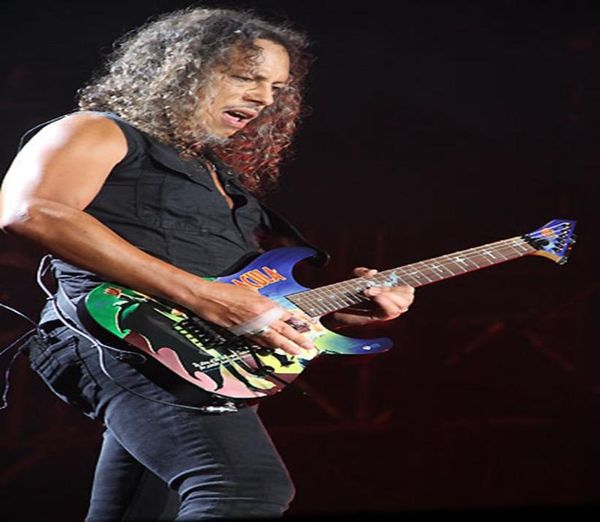 Metálico Kirk Hammett KH 2 Drácula Guitarra Electric Bat Cross Inlay Floyd Rose Tremolo Bridge Contorno de cuello plano extra delgado ACT7933895