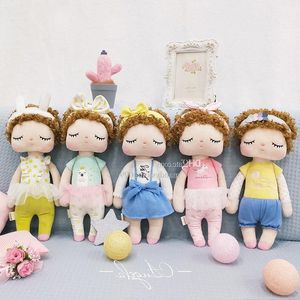 Metoo Angela Doll with Yellow Curls Fashion Style Girls Farmed Plush Toys for Children Girls Birthday Christmas Cadeaux CSNNK