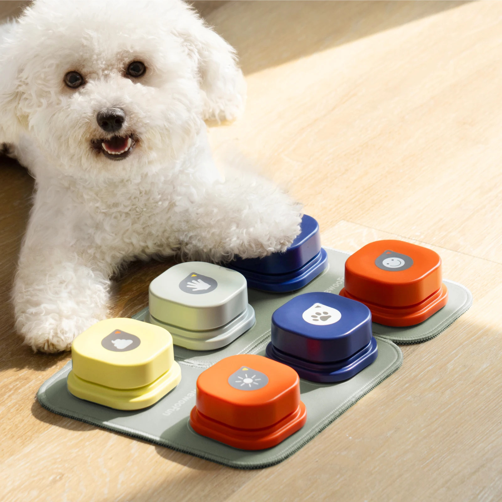MEWOOFUN Dog Button Record Talking Pet Communication Vocal Training Toy Interativo Bell Ringer com almofada e adesivo fácil de usar 240306