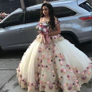 Mexicaanse Quinceanera Jurken 2022 Sweetheart Off Shoulder Heavy Flower Princess Ball Gown Prom Dress Sweet 15 16 Plus Size