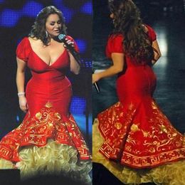 Vestidos de fiesta de sirena rojos y dorados mexicanos Volantes Vestidos largos de fiesta de celebridades de lujo con gradas Bordado Con cuello en v Vestido de noche formal largo sexy Bata de talla grande