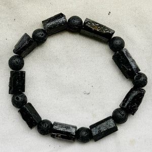 MG2108 Nieuw ontwerp Raw Black Black Tourmaline 8 mm Lava Stone Bracelet Hoge kwaliteit Mens Energy Protection Sieraden