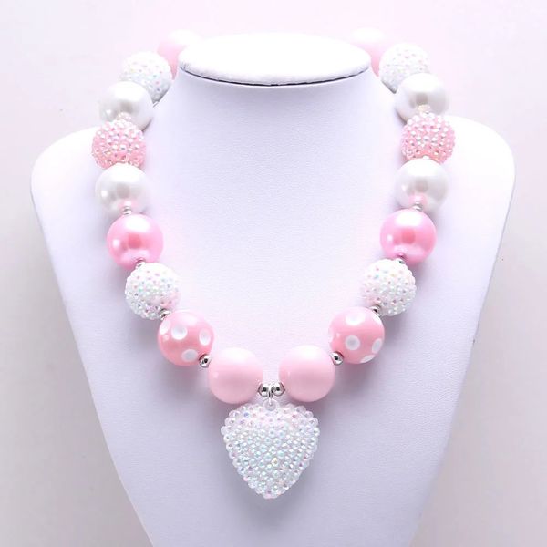 MHSSUN 1 Uds colgante de corazón de amor bebé niño y collar rosa blanco niña niños cuentas de chicle joyería para niños 240226