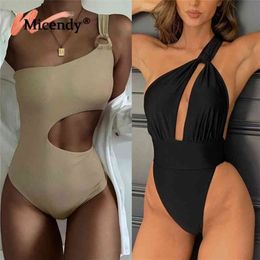 Micendy One Shoulder Swimsuit Vrouwen Sexy Hollow Out Swadwear Zomer Zwart Bad Suits Beach Swim High Taille Monokini 210407