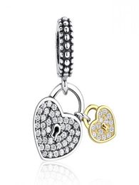 MICRO PAVE Crystal Gold Ploated Heart Houndlock Charm Hangers 925 Sterling Silver Dange Charms Bead voor Europese vrouwen DIY -merk BR1177907