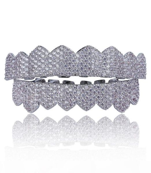 Micro Pave Zircone Cubique Argent Or Couleur Dents Grills Hiphop Rocker Halloween Iced Out Caps TopBottom Fang Grills Set Bling Te5627793