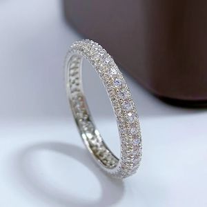 Micro Pave Diamond Ring 100 Real 925 sterling zilveren trouwring Ringen voor Vrouwen Mannen Engagement Sieraden 240113