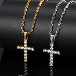 Micro ensemble de pendentifs en forme de petite croix solide en Zircon avec galvanoplastie en or, collier hip hop tendance pour hommes