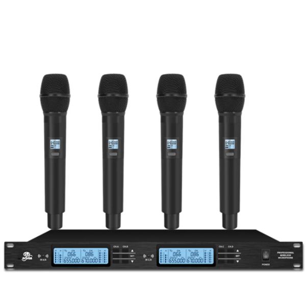 Microphones Professional UHF Wireless Microphone Système Fourchannel Microphone à la maison Ktv Party Karaoke Wireless Microphone
