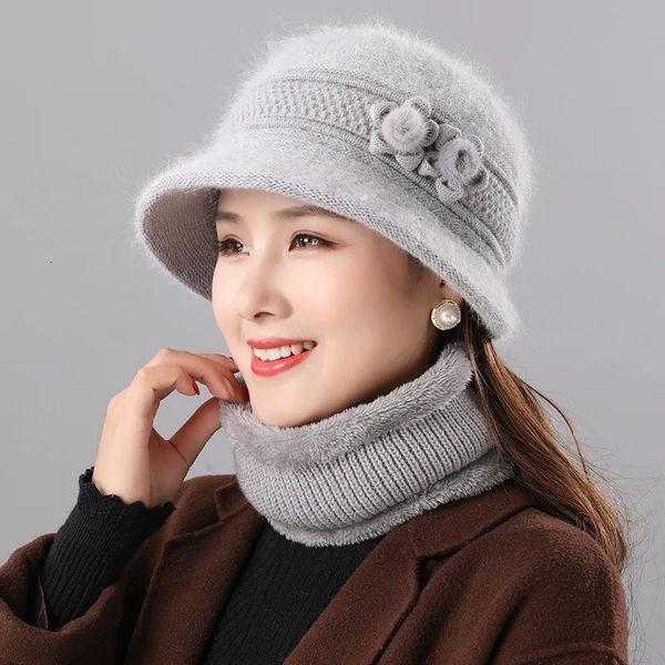 Colliers pour personnes d'âge moyen et âgées, chapeaux d'hiver tricotés en poils de lapin résistants au froid, chapeaux tricotés pour grand-mère et vieille dame, 240102