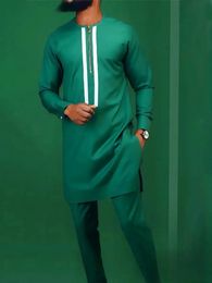 Chemise à manches longues pour hommes de style ethnique du Moyen-Orient Mode Banquet vert Deux pièces Costume décontracté Dashiki Hommes Vetements Hommes Clot 240117