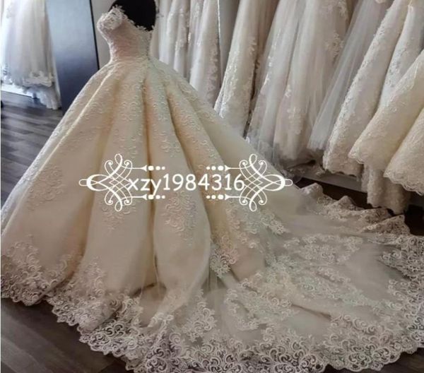Vestido de boda de la princesa de Medio Oriente encaje de lujo aplicado fuera del hombro Vestidos de boda de vestidos cortos con vestidos de novia encantadores Brida7036059