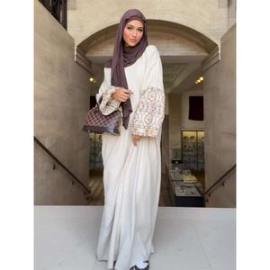Robe musulmane du moyen-orient, rétro, imprimé bohème, manches amples pour femmes, nouvelle collection printemps 2024, FZ030475