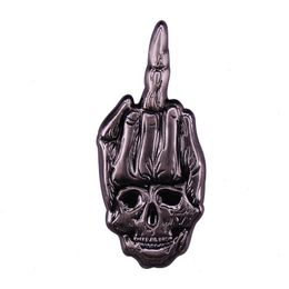Middle Finger Bone Metal Broche Terror Provocation Badge Halloween Death Gothic Art Accessories