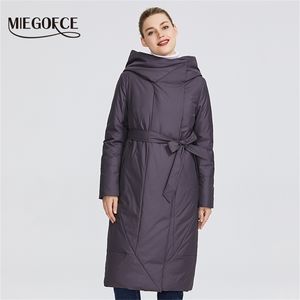 MIEGOFCE 2020 Nouvelle Collection Manteau Femme Avec Une Veste Rembourrée À Col Persistant Et Une Ceinture Qui Soulignera La Figure LJ201021