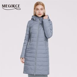 MIEGOFCE printemps manteau femmes coupe-vent à capuche longueur moyenne femmes manteau longue haute qualité remplissage veste femmes chaud Parka 210819