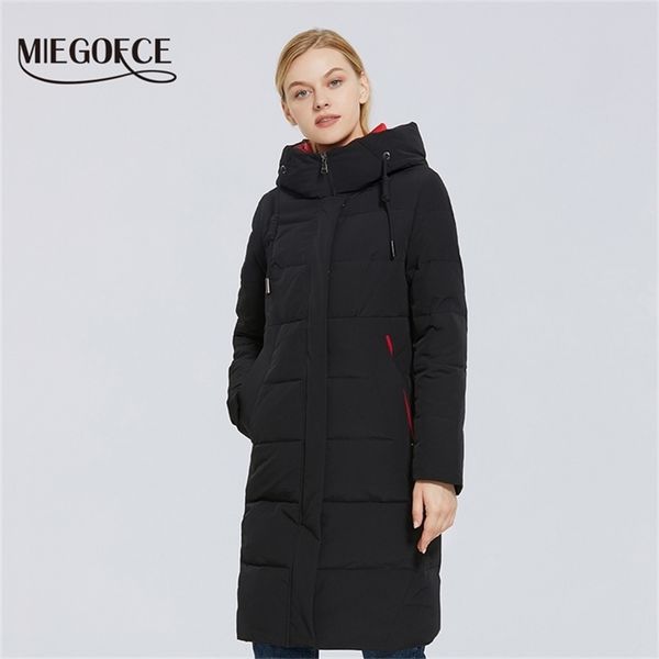 MIEGOFCE Invierno Nueva Mujer Abrigo de algodón Longitud Ropa suave Estilo Contraste Color Diseño Invierno Chaqueta de algodón Mujer Parkas 200928