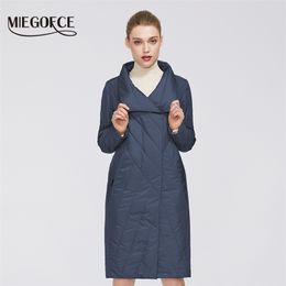 MIEGOFCE Femmes Manteau Longueur Moyenne Col Résistant A Double Protection Contre Le Froid Veste Chaude 210923