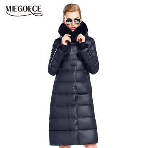 MIEGOFCE Manteau Femme Veste Veste Femme Longueur Moyenne Parka Avec Une Fourrure De Lapin Hiver Manteau Épais Femmes Collection Hiver 211007