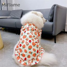 Miflame mignon moyen grand chien vêtements golden retriever robe animale de compagnie respirante manche volante mince grosse jupe de fraise 240402