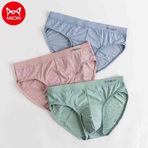 MiiOW Men's Ice Silk Briefs 3PCS 3A Grade Antibactérien Absorbant L'humidité Doux Élastique Confortable Hommes Sous-Vêtements Factory Direct T220816