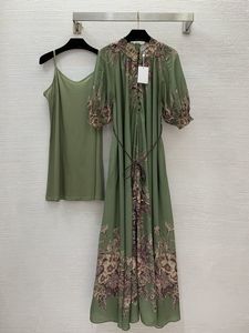 Robe de piste Milan 2024 Nouvelle robe de créatrice de mode à volants de printemps marque la même robe de style 0501-11