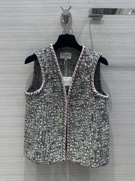 Milan Runway Vestes 2024 Nouveau Printemps Automne Col en V Hauts Sans Manche Marque Même Style Manteaux Femmes Designer gilet 0814-3