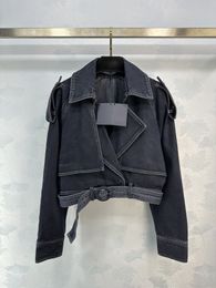 Jackets para mujeres de Milan Runway 2024 Nuevo cuello de solapa de primavera Marca de ropa exterior de manga larga Tops de diseñador de abrigos de estilo 0425-5
