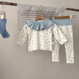 Milancel Baby Pajama Set para niñas para niñas para niñas para niñas para dormir para niños y pantalones de cintura alta con sólidos sets 3pcs 240418