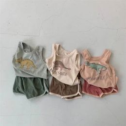 Milancel verão bebê conjunto de roupas criança colete camiseta e shorts 2 pçs terno dinossauro impressão meninos roupas 220507