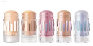 Making Makeup Matte Amorce Blur Blur Stick Luminal Holographic Highlighter Stick 5 Shades Livrée de qualité d'imperfection de qualité et fard à joues