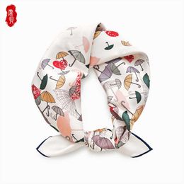 Foulard en sergé de soie blanc laiteux femmes parapluie imprimé 100% foulards en soie véritable 65cm carré moyen bandana wrap cadeau pour filles dame Q0828