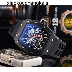 Milles Montre Automatique SuperClone KV Usine Qualité militaire plongée sports hommes analogiqueFibre de carbone saphir Navire Par FedexXEZ8KZF1KZF1