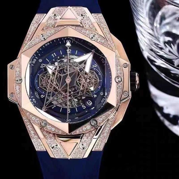 Milles watch Mantianxing Outdoor Most Cher Fashion Luxe Étanche Tendance Montre Homme Personnalisé Diamant Incrusté Grand Cadran Découpe Glow ayw