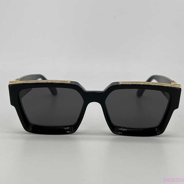 Millionaire Designer Gafas de sol para hombres y mujeres Clásico cuadrado marco completo Vintage Shiny Gold Metal Protección UV Funcional para actividades al aire libre L57H
