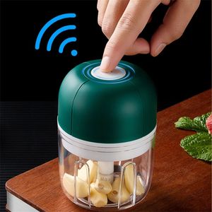 Moulins 100 / 250ml Mini USB Concasseur à ail électrique sans fil Concasseur solide Légumes Poivre Hachoir à viande Hachoir à nourriture Outils de cuisine 220827