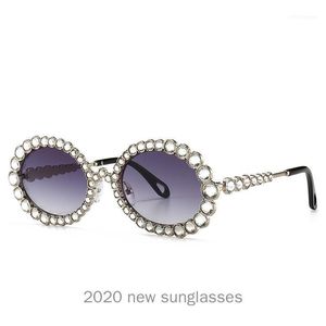 MINCL/Diamond Vintage Gafas de sol redondas Mujeres Lujo Oval Hombres Rhinestone Punk Marca Diseñador Gafas NX1