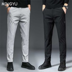 Mingyu marque automne hommes pantalons décontractés hommes pantalon Slim Fit travail taille élastique noir vert gris léger Jogging pantalon mâle 28-38 211108