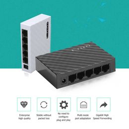 Mini 5 Port Desktop 1000 Mbps Netwerkschakelaar Gigabit Fast RJ45 Ethernet Switcher LAN-schakelaar Hub Adapter Volledige duplexuitwisseling