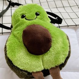 Mini bolso Tendencia de moda Lindo aguacate Relleno de peluche Mochila El bolso de un solo hombro Bolso de hombro inclinado Muñeca Juguetes Regalo 240201