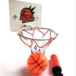 Mini kit de aro de baloncesto Tablero de baloncesto de plástico para interiores Canasta deportiva para el hogar Aros de pelota para niños Juego divertido Juguetes de baño 240118