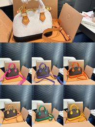 Mini BB Bag Designer Bolsas de concha de lujo Bolsos Messenger Messener Mujer Mujer Packle Fashion Leater Bolsas Crossbody Crossbody F4