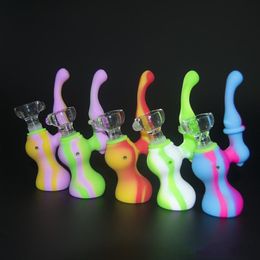 Mini Bubbler draagbare siliconenwaterpijpen Water Bongs Rookpijpen Tabakpijp voor droog kruid Twisty Glass Blunt