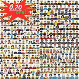 Mini Building Blocs Action Doll Mini City Figures Girls Soldiers Super-héros Ninja Snake Robot Movie Personnages Cadeaux pour les enfants