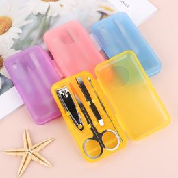 Draagbare 4-in-1 Nail Manicure Set Persoonlijke Beauty Sets Mini Ravel Rvs Nail Cutter Tool Kit Fingernail Pak Clippers