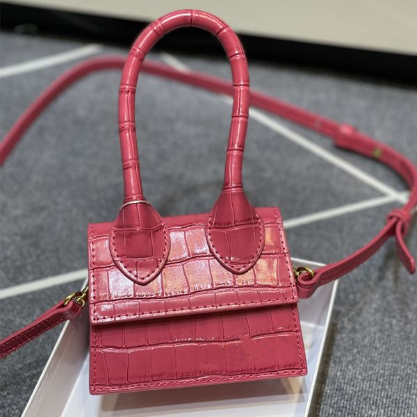 Mini bolso de hombro de cocodrilo, bolso de cuero, cartera pequeña, bandolera rosa, bolsos con solapa, bolso de mano con letras de Metal de Color dorado para mujer