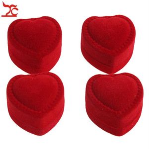 Mini estuches de transporte rojos lindos Caja de anillo en forma de corazón rojo plegable para anillos Tapa Caja de presentación de terciopelo abierta Embalaje de joyería 24 piezas 245r